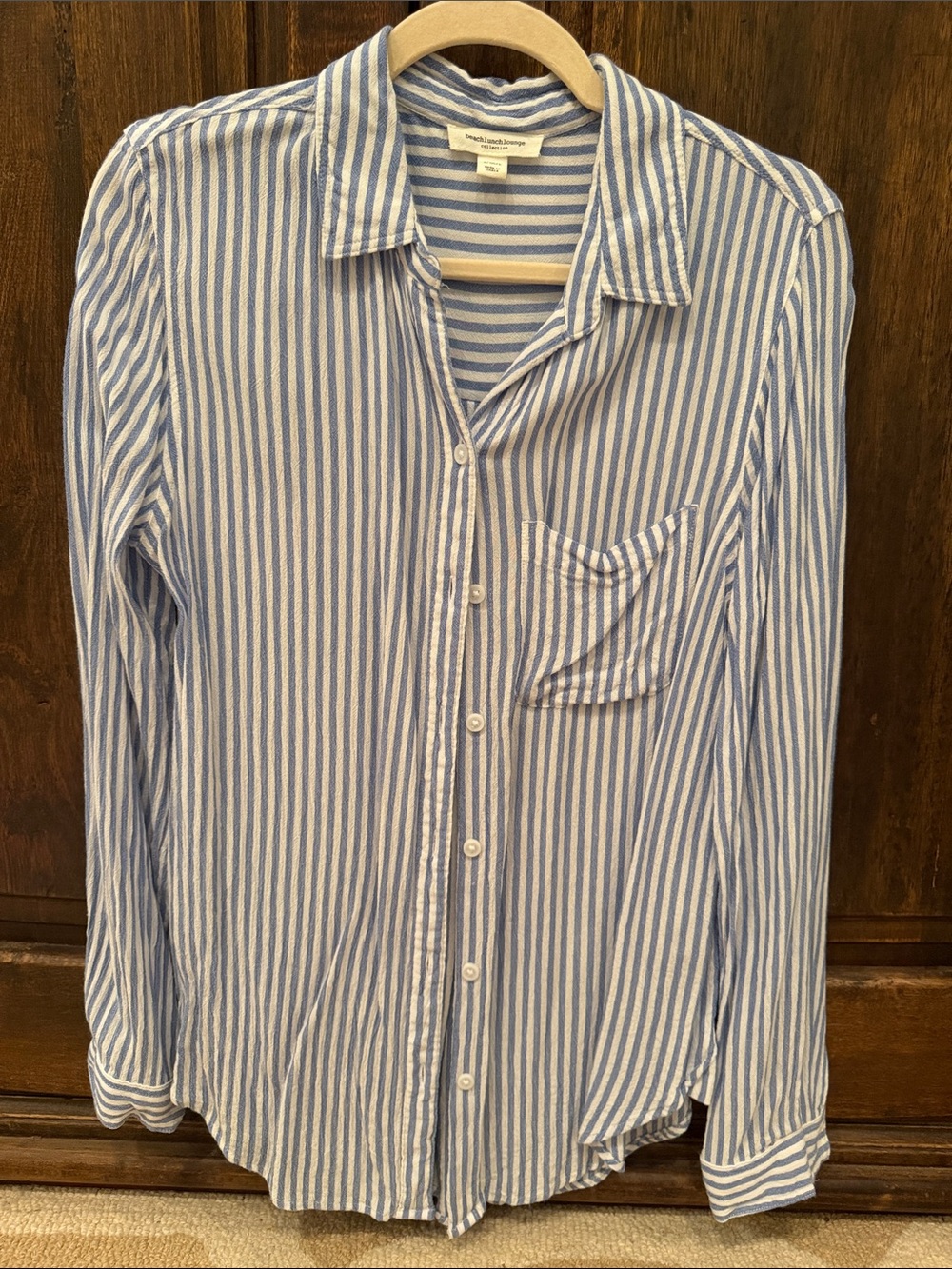 beachlunchlounge Blue and White Striped Button-Down Shirt small